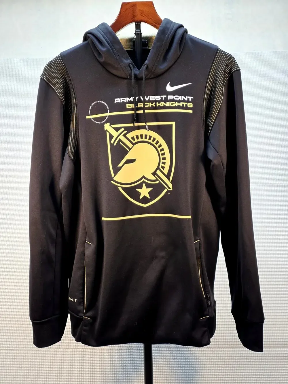 Men's Nike Army West Point Black Knights Dri-Fit Pullover Hoodie Size Small